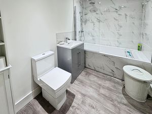 Photo 1- click for photo gallery